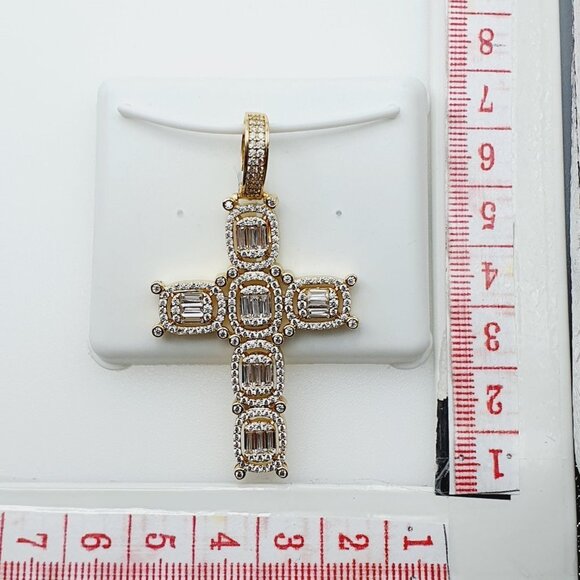 "14K Gold Plated Cubic Zircon Pendant, EVBRS522 - Picture 9 of 9